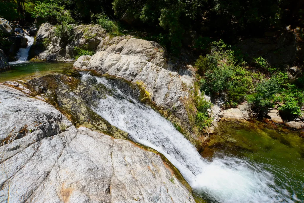 percorsi-e-cascate-naturali